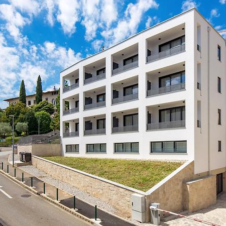 Belinda Apartments With Balcony Опатія Екстер'єр фото