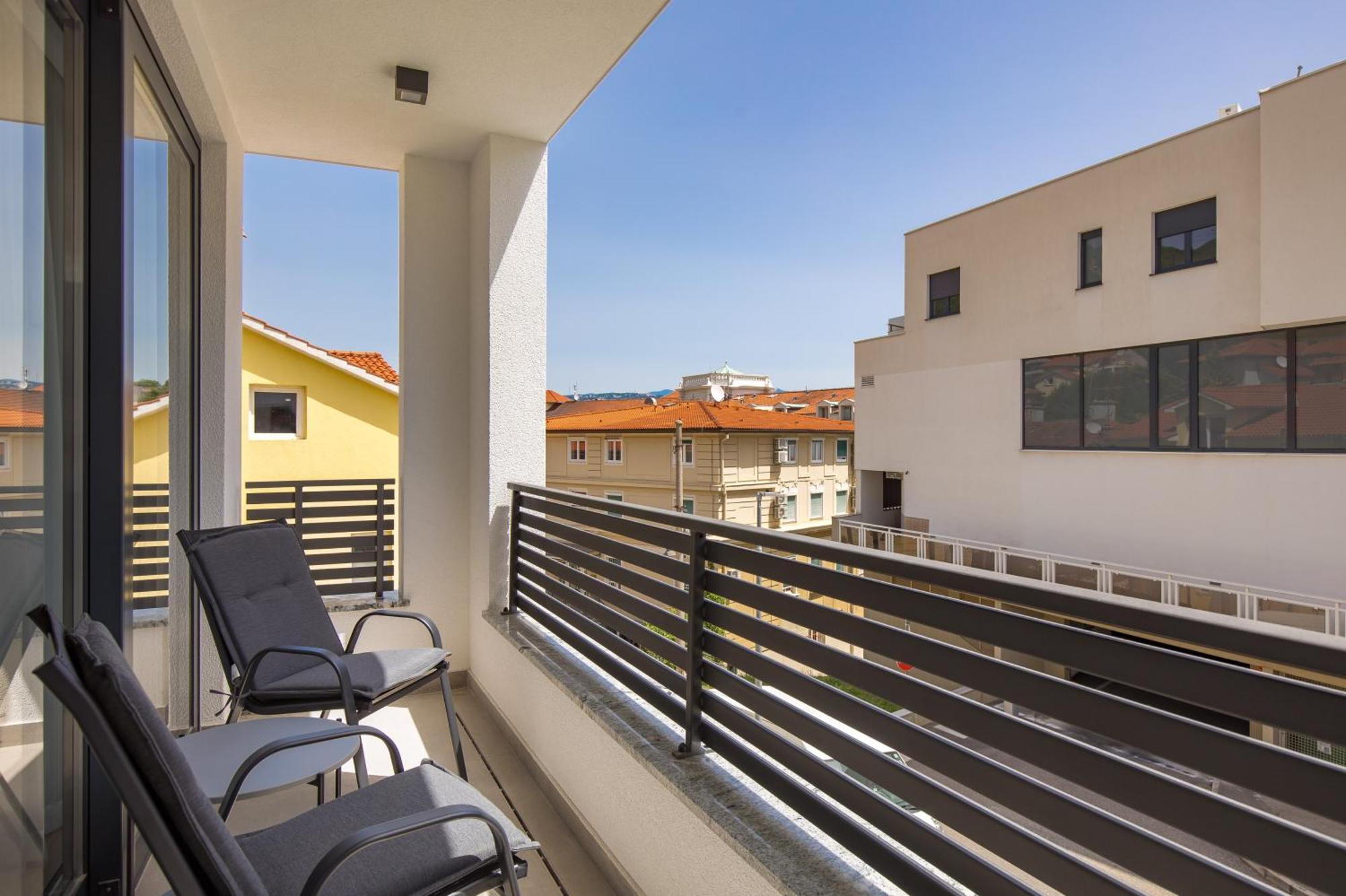 Belinda Apartments With Balcony Опатія Екстер'єр фото